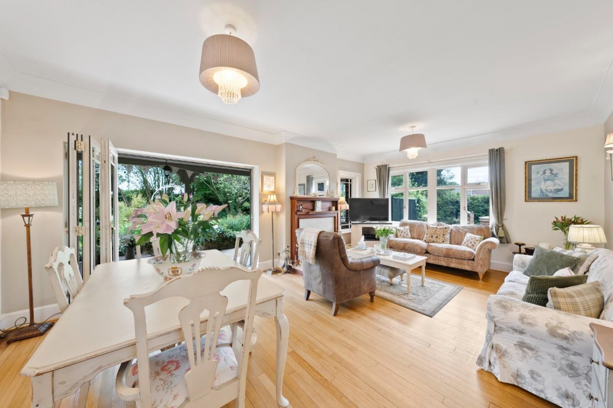 Oakdene, Brackenhill Lane, Church Fenton