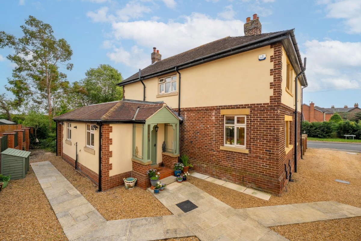 Oakdene, Brackenhill Lane, Church Fenton