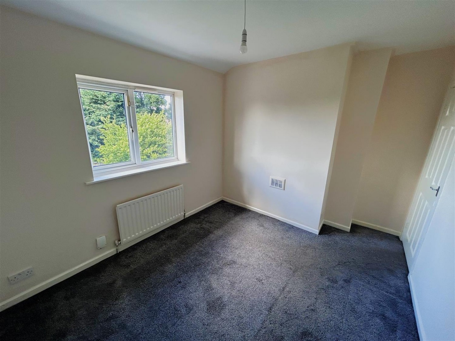 3 bedroom House for sale in Woodfield Avenue, Stourbridge, DY9 9DP