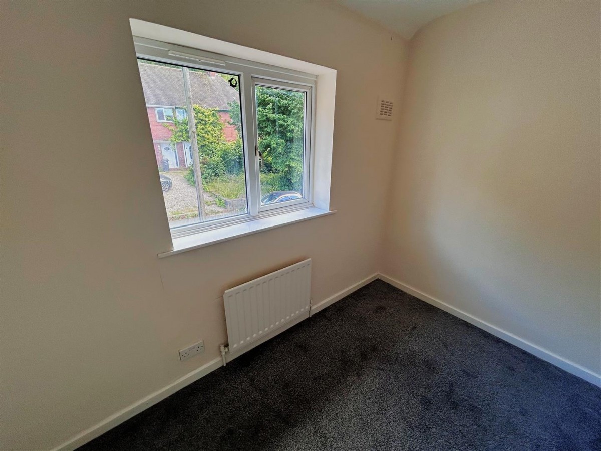 Woodfield Avenue, Stourbridge, DY9 9DP