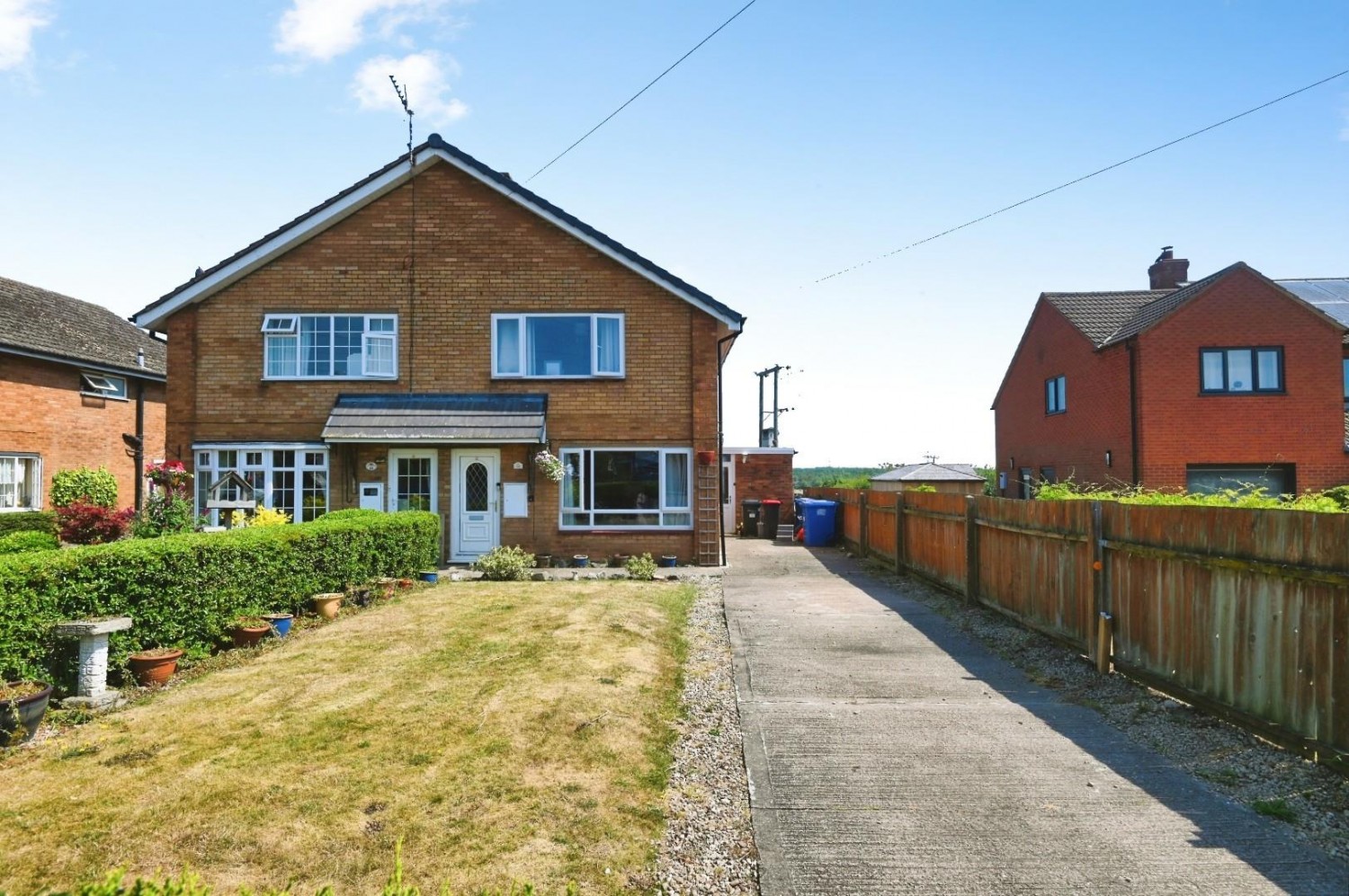 3 bedroom House for sale in Manor Lane, Harlaston, Tamworth