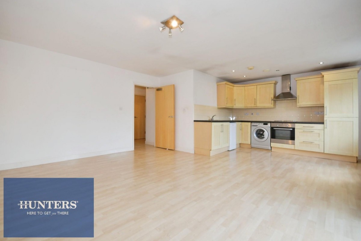 Henshall House, Tapton Lock Hill, Tapton, Chesterfield, S41 7GH