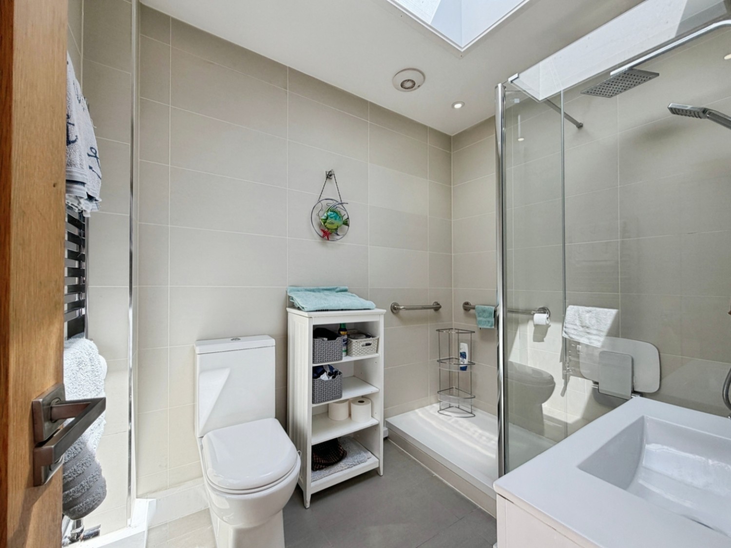 4 bedroom Bungalow for sale in Sene Park, Hythe