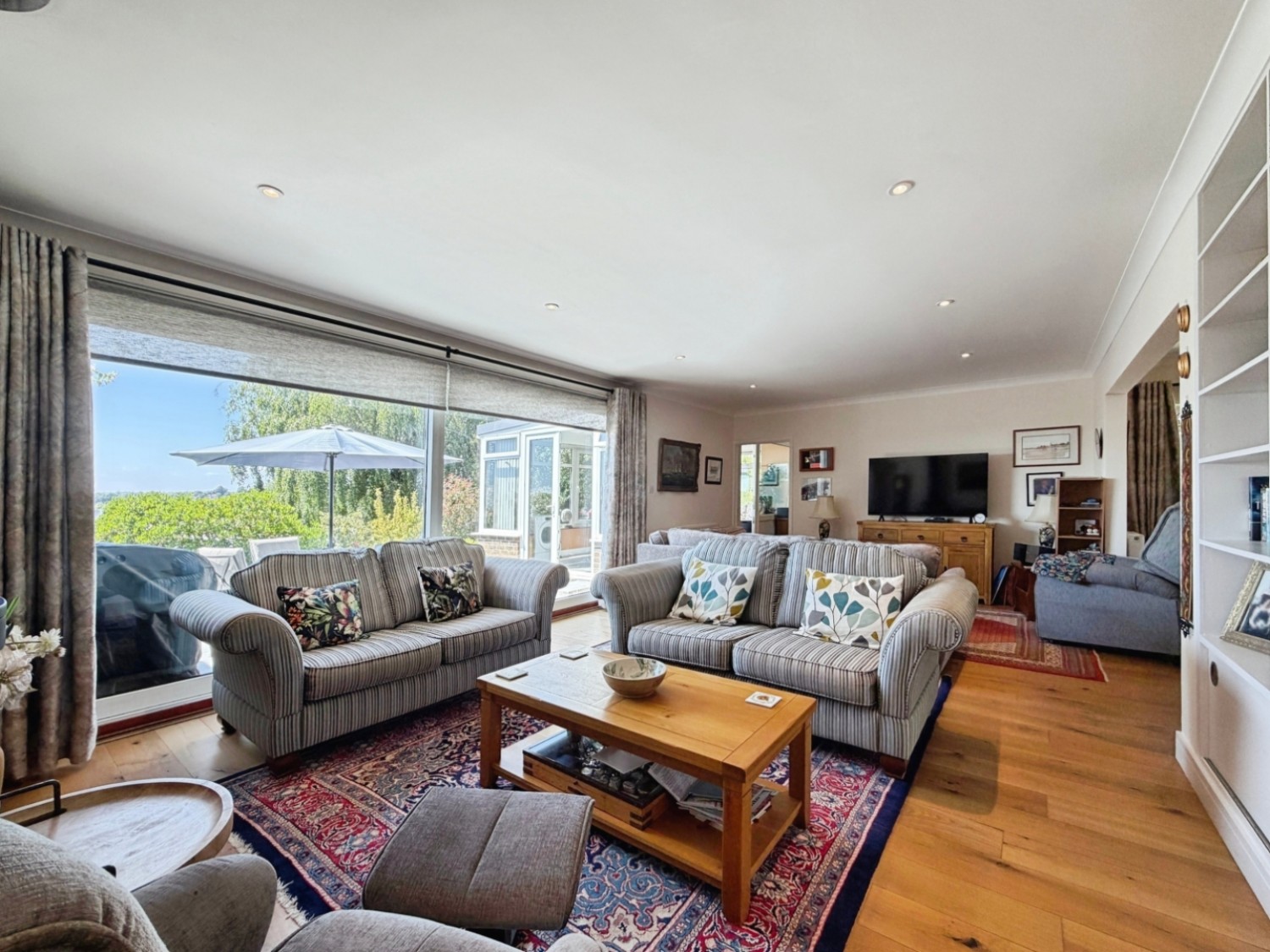 4 bedroom Bungalow for sale in Sene Park, Hythe
