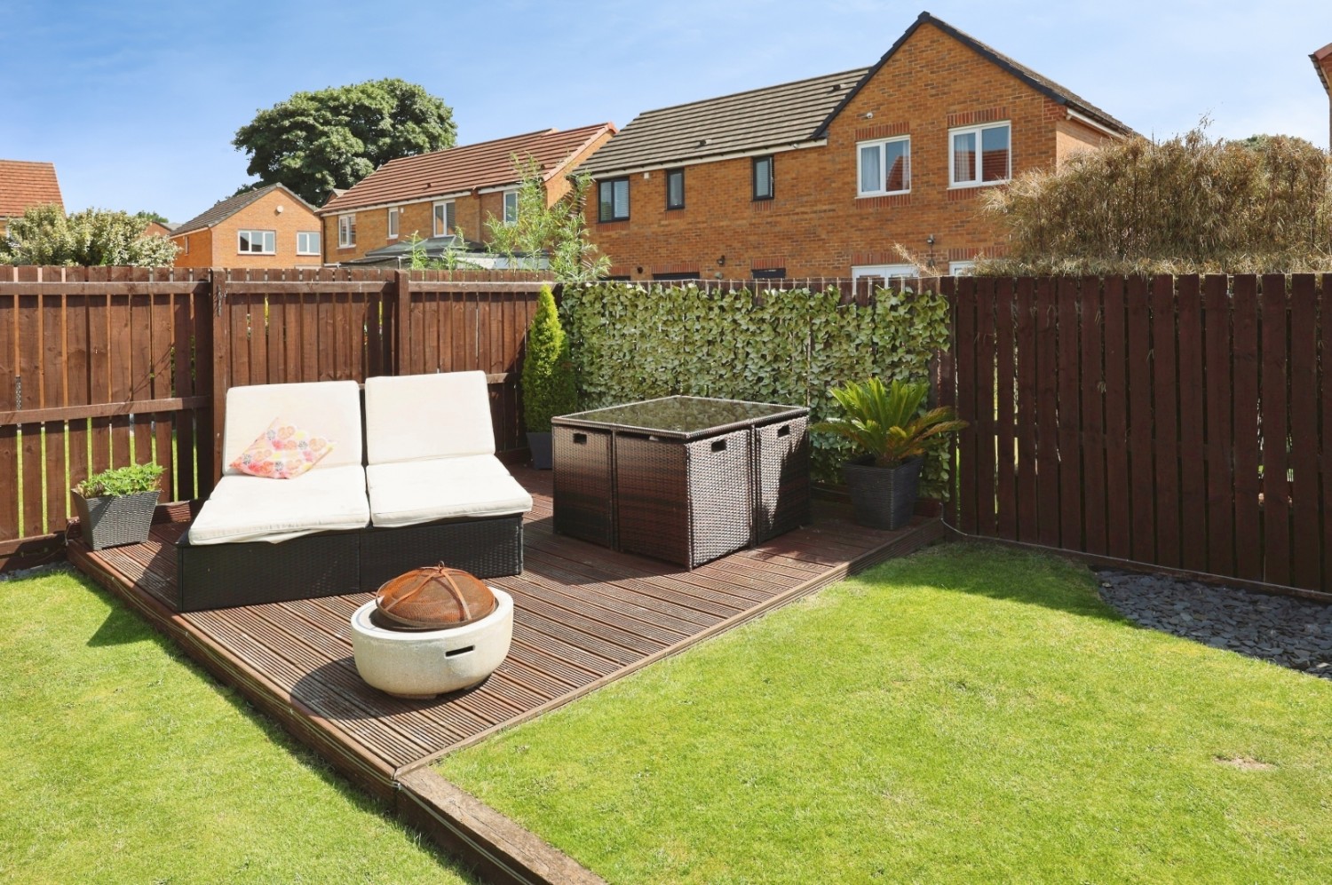 2 bedroom House for sale in Henson Close, Chilton, Ferryhill