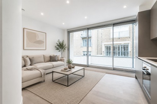 Seven Sisters Road, London, N4