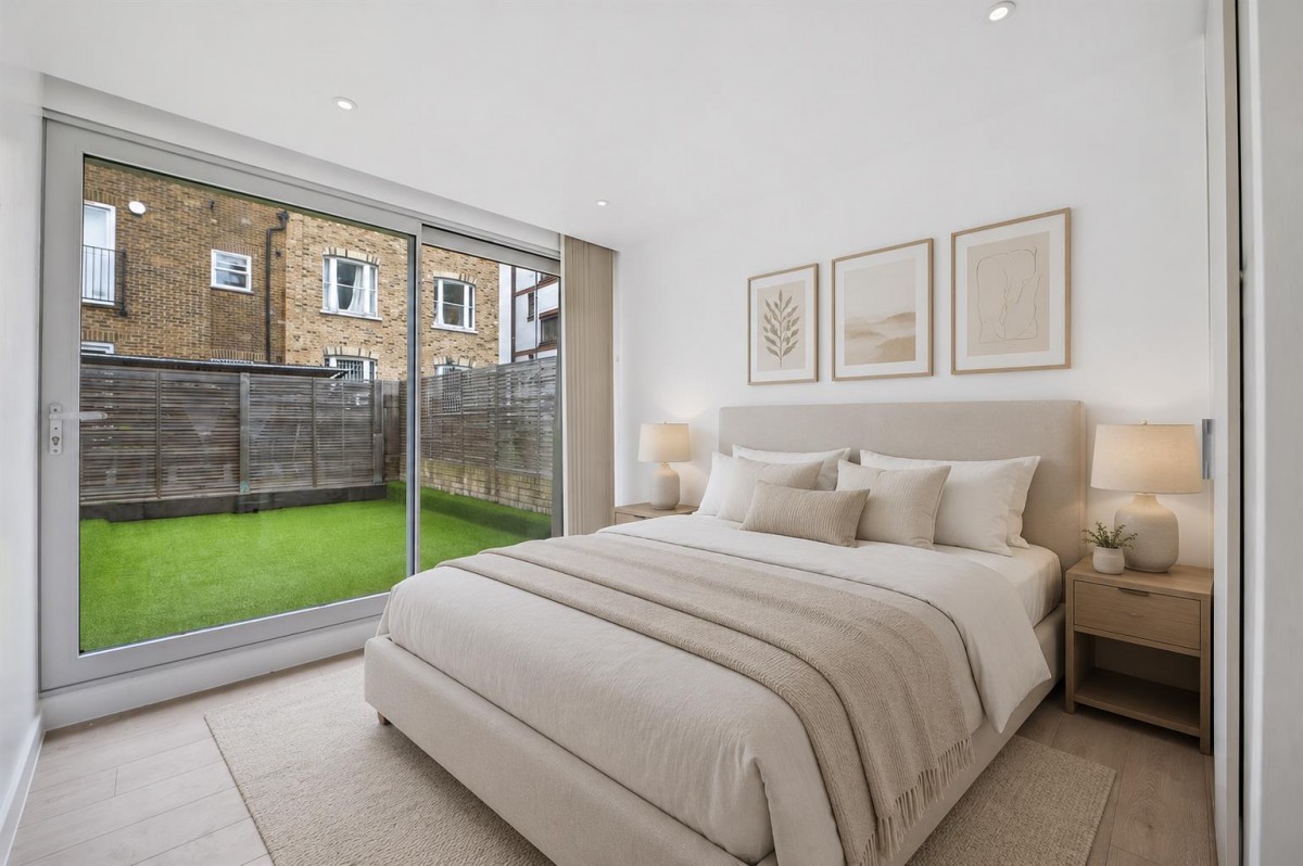 Seven Sisters Road, London, N4