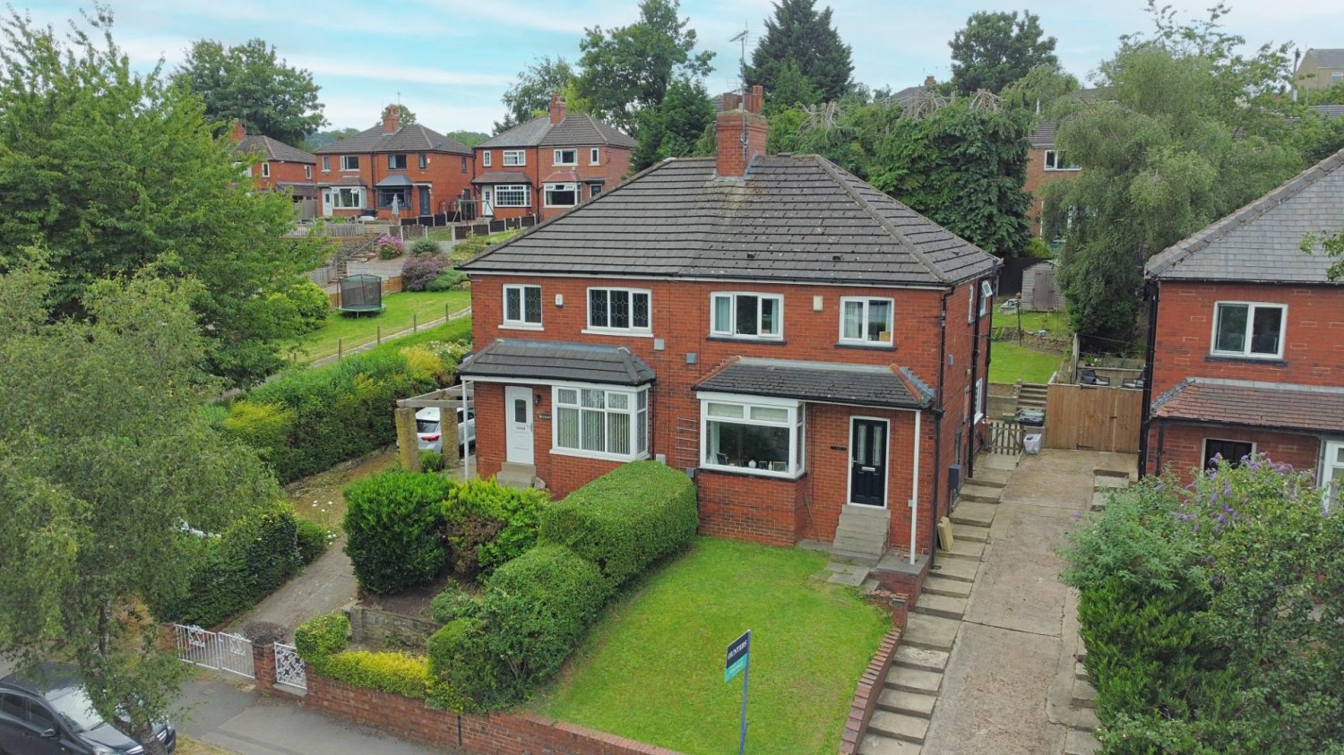 3 bedroom House for sale in Ring Road, Farnley, Leeds