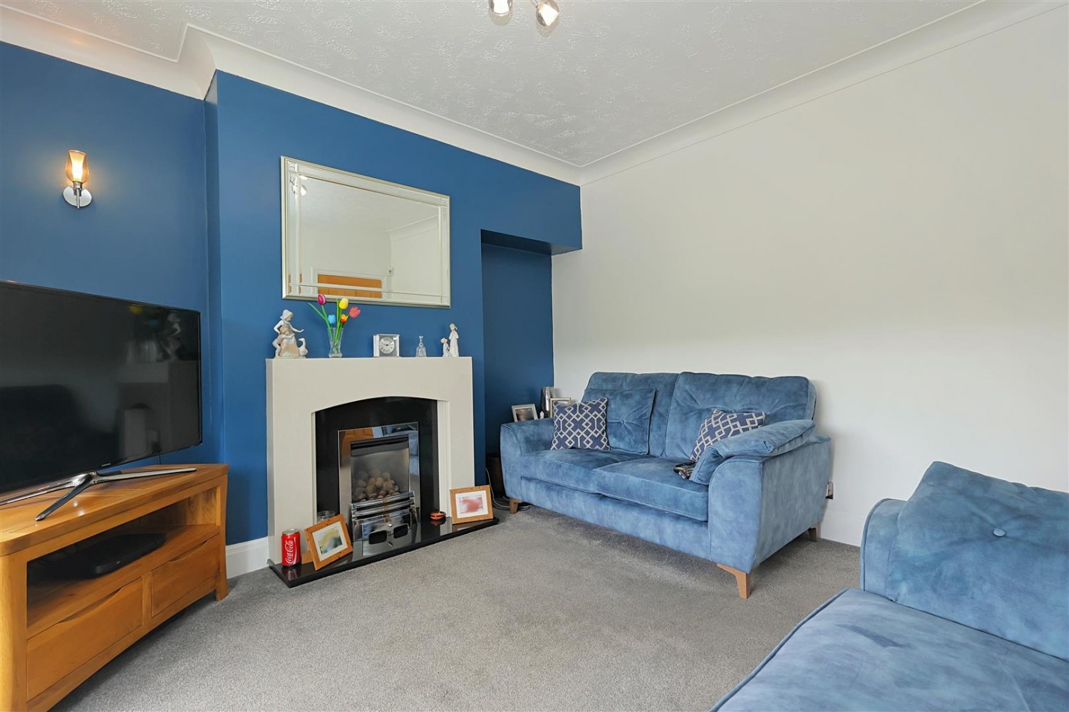 3 bedroom House for sale in Ring Road, Farnley, Leeds