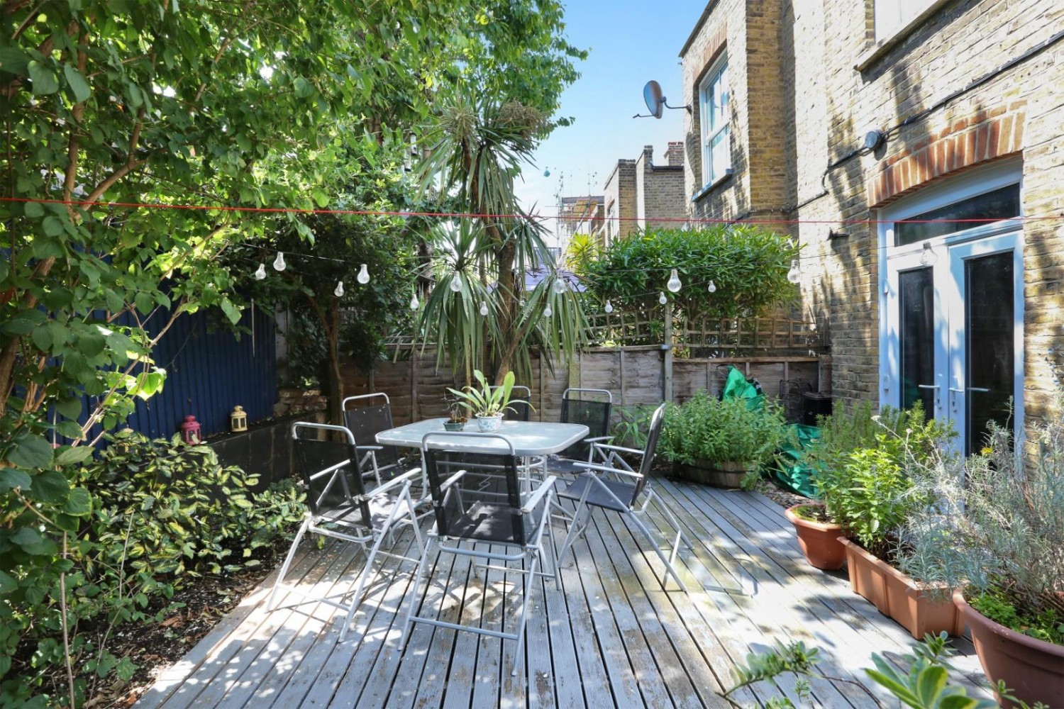2 bedroom Flat for sale in Bavent Road, London SE5