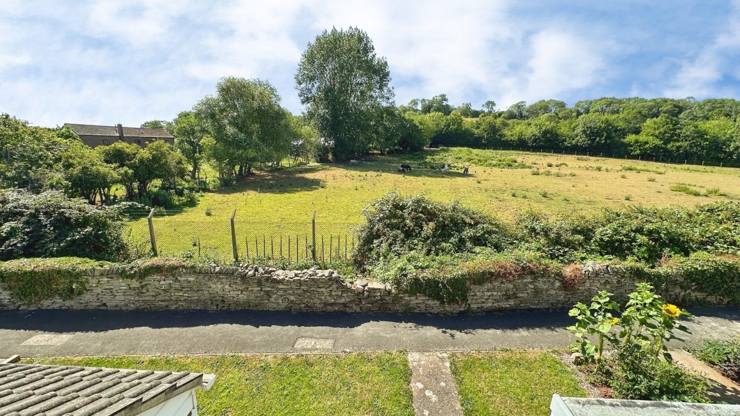 3 bedroom House for sale in Long Meadow, Bristol