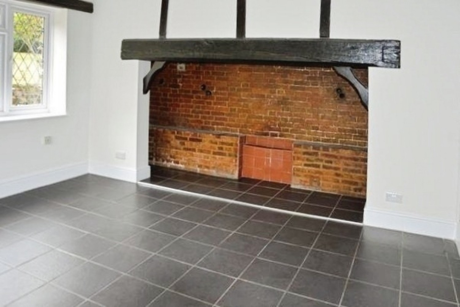 4 bedroom House to let in Kinwalsey Lane, Meriden, Coventry
