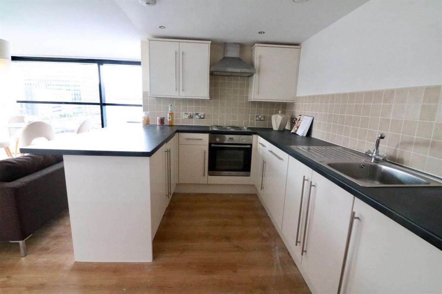 2 bedroom Flat to let in Pall Mall, Hamilton House, Liverpool, L3 6AE