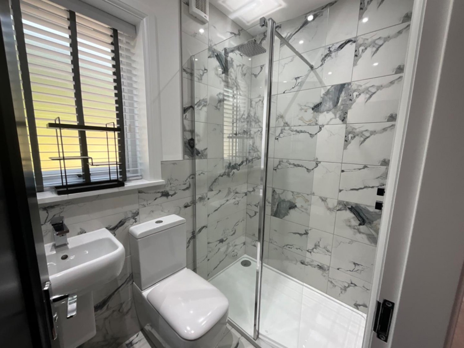4 bedroom House to let in Willow Wood Close, Ashton-Under-Lyne