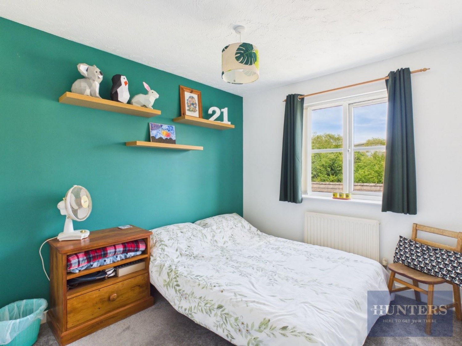 4 bedroom House to let in Chalford Avenue, The Reddings, Cheltenham