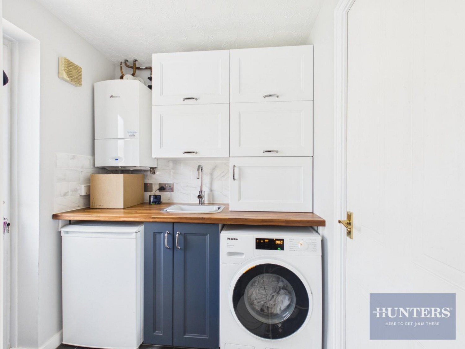 4 bedroom House to let in Chalford Avenue, The Reddings, Cheltenham