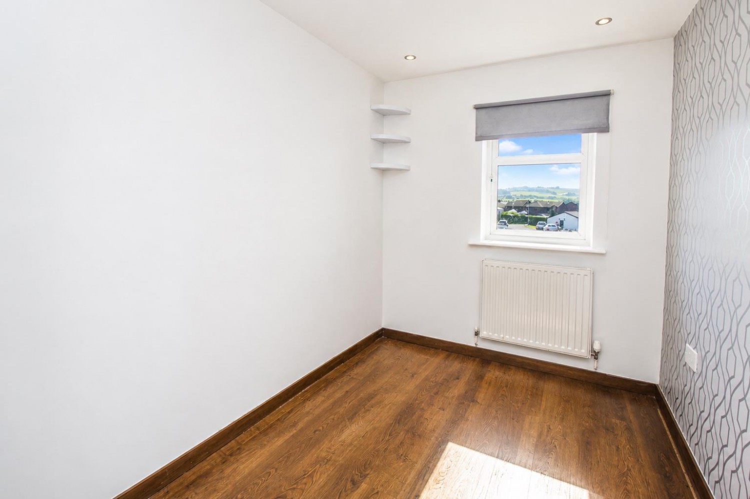 3 bedroom House to let in New Lane, Oswaldtwistle