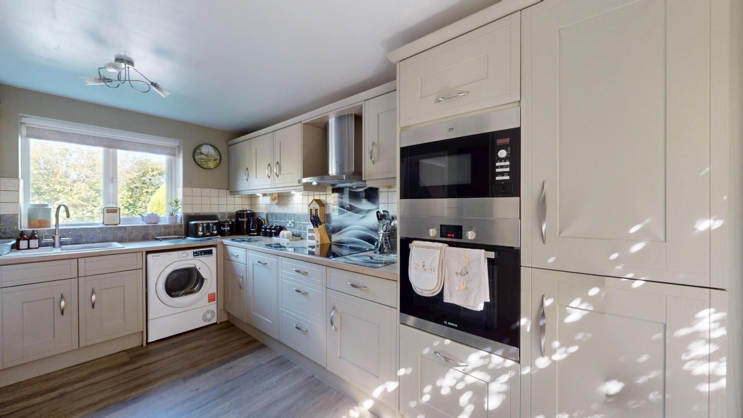 3 bedroom House for sale in Kendal Close, Hellifield, Skipton