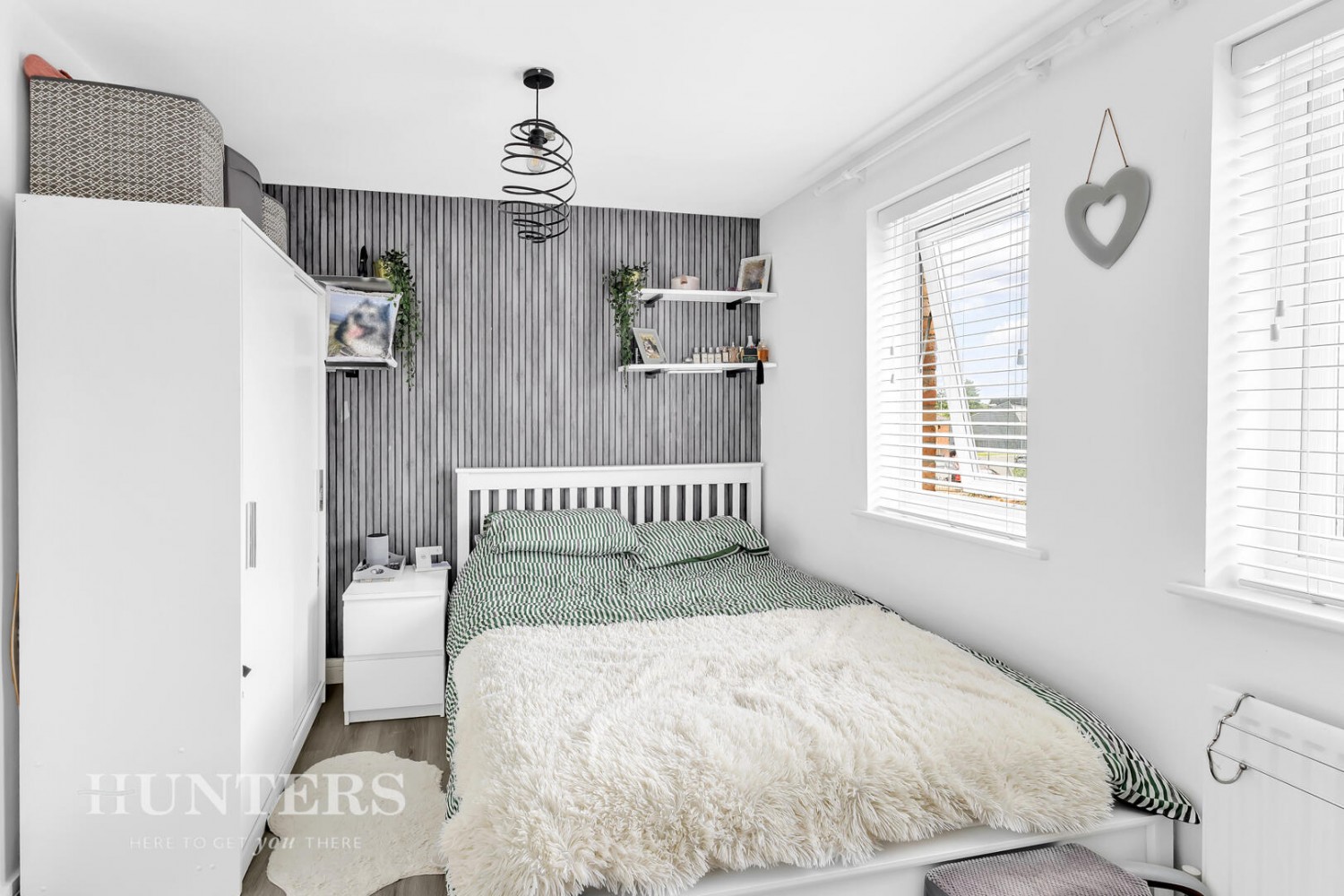 2 bedroom House for sale in Barmouth Walk, Oldham