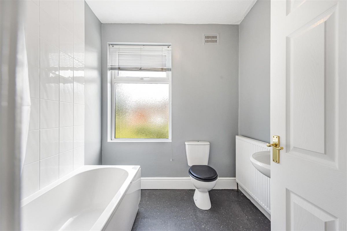 Broxholme Road, Sheffield, S8 8TA