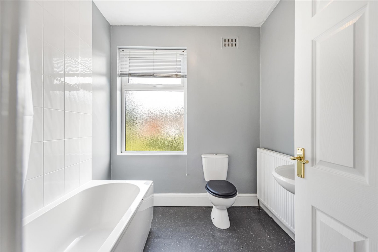 2 bedroom House for sale in Broxholme Road, Sheffield, S8 8TA