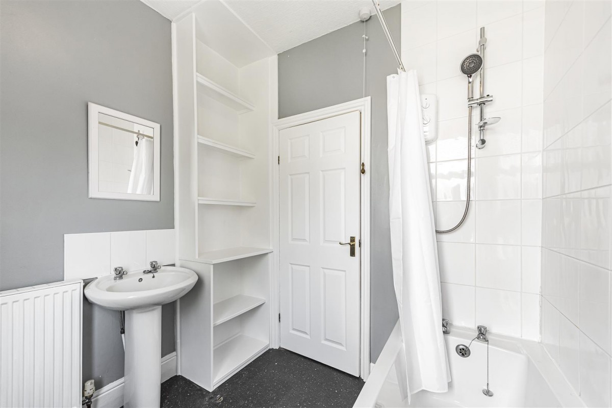 Broxholme Road, Sheffield, S8 8TA