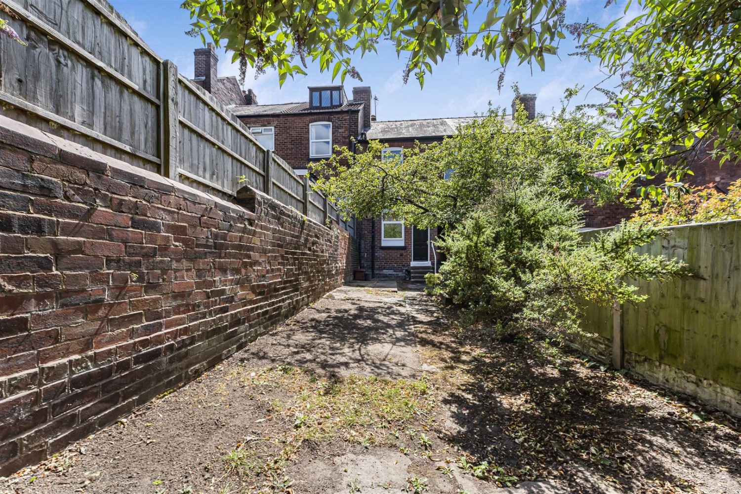 2 bedroom House for sale in Broxholme Road, Sheffield, S8 8TA