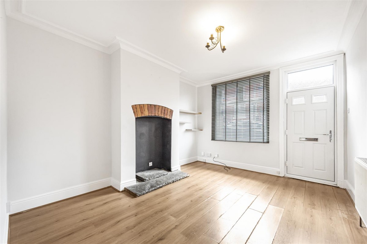 Broxholme Road, Sheffield, S8 8TA