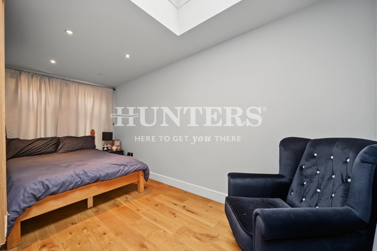 The Vale, Golders Green, London, NW11