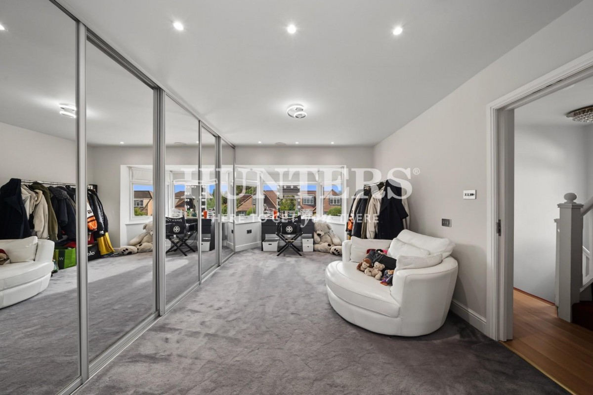 The Vale, Golders Green, London, NW11