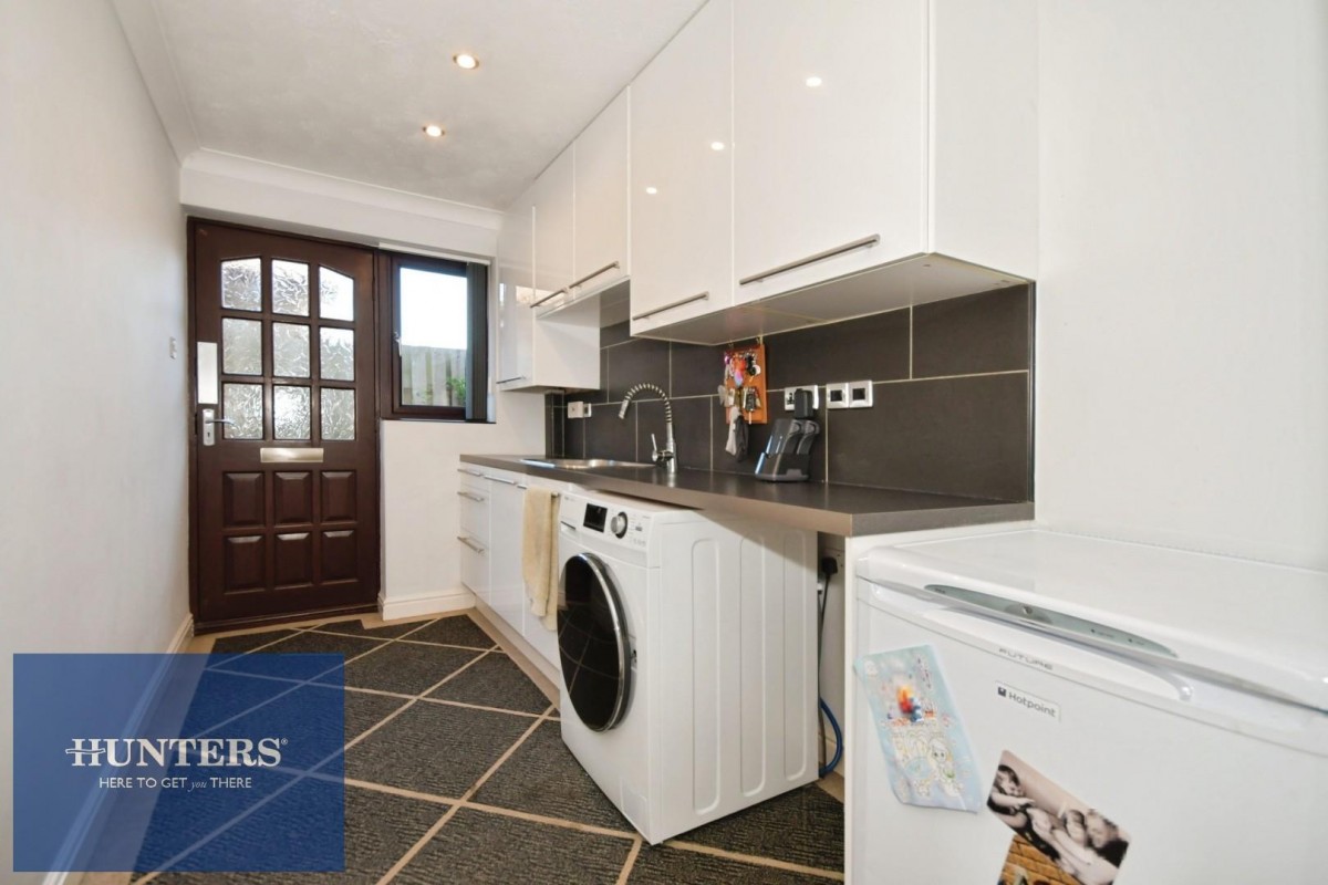 Ramper Avenue, Clowne, Chesterfield, S43 4UD