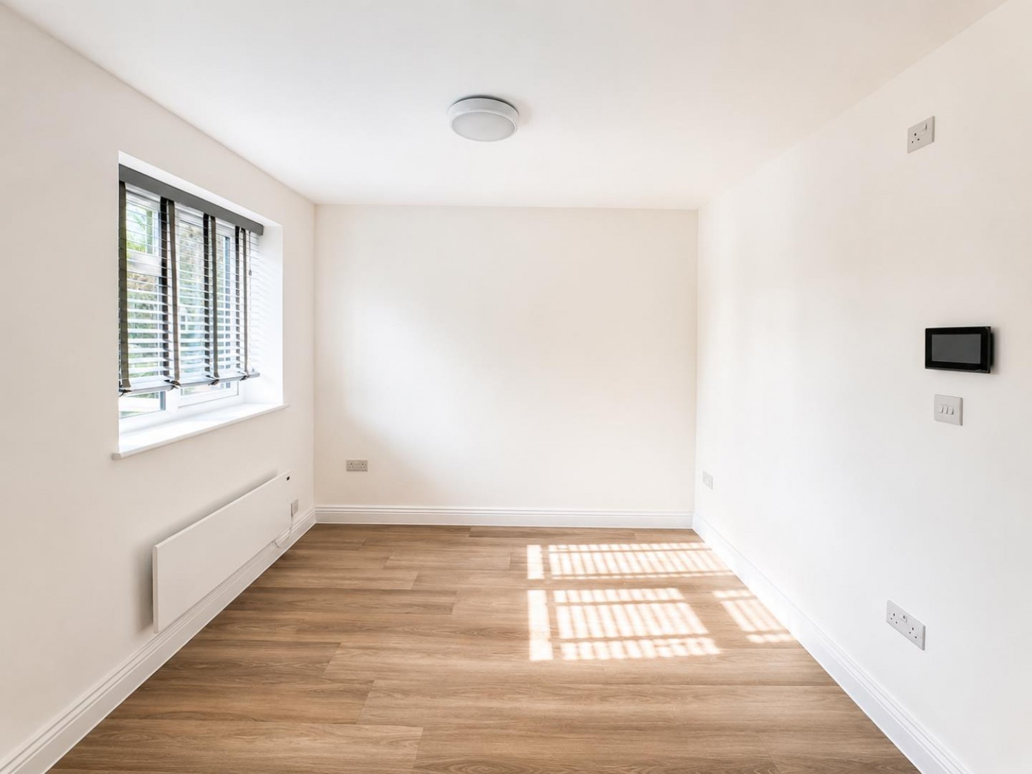 0 bedroom Flat to let in Stag Lane, Edgware