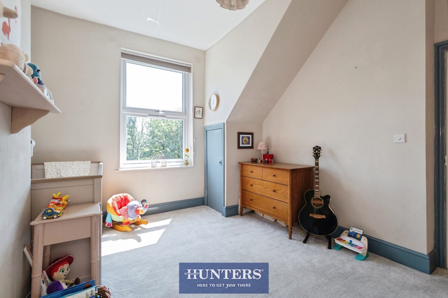 3 bedroom House for sale in Woodbank Terrace, Mossley