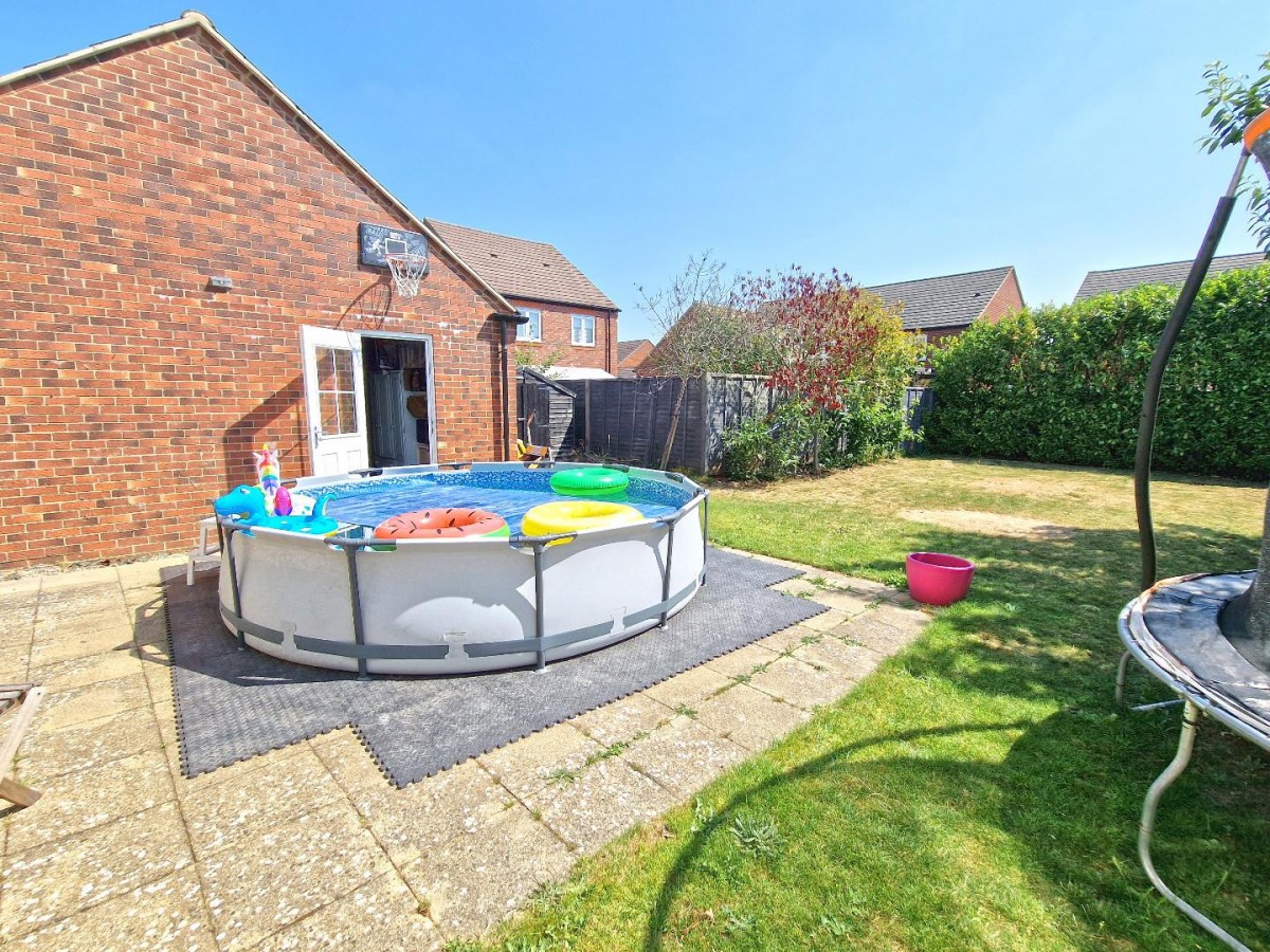 Corbett Close, Upper Heyford, Bicester