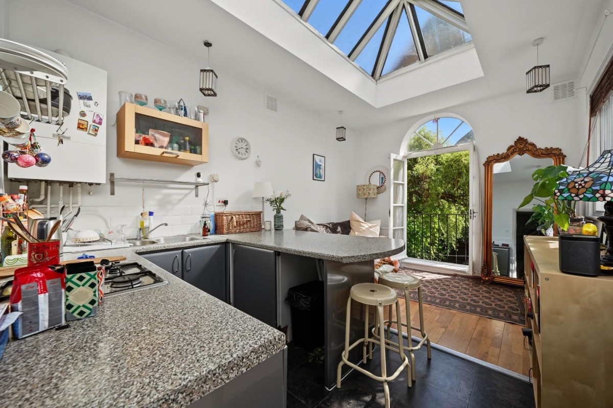 Albion Road, London, N16