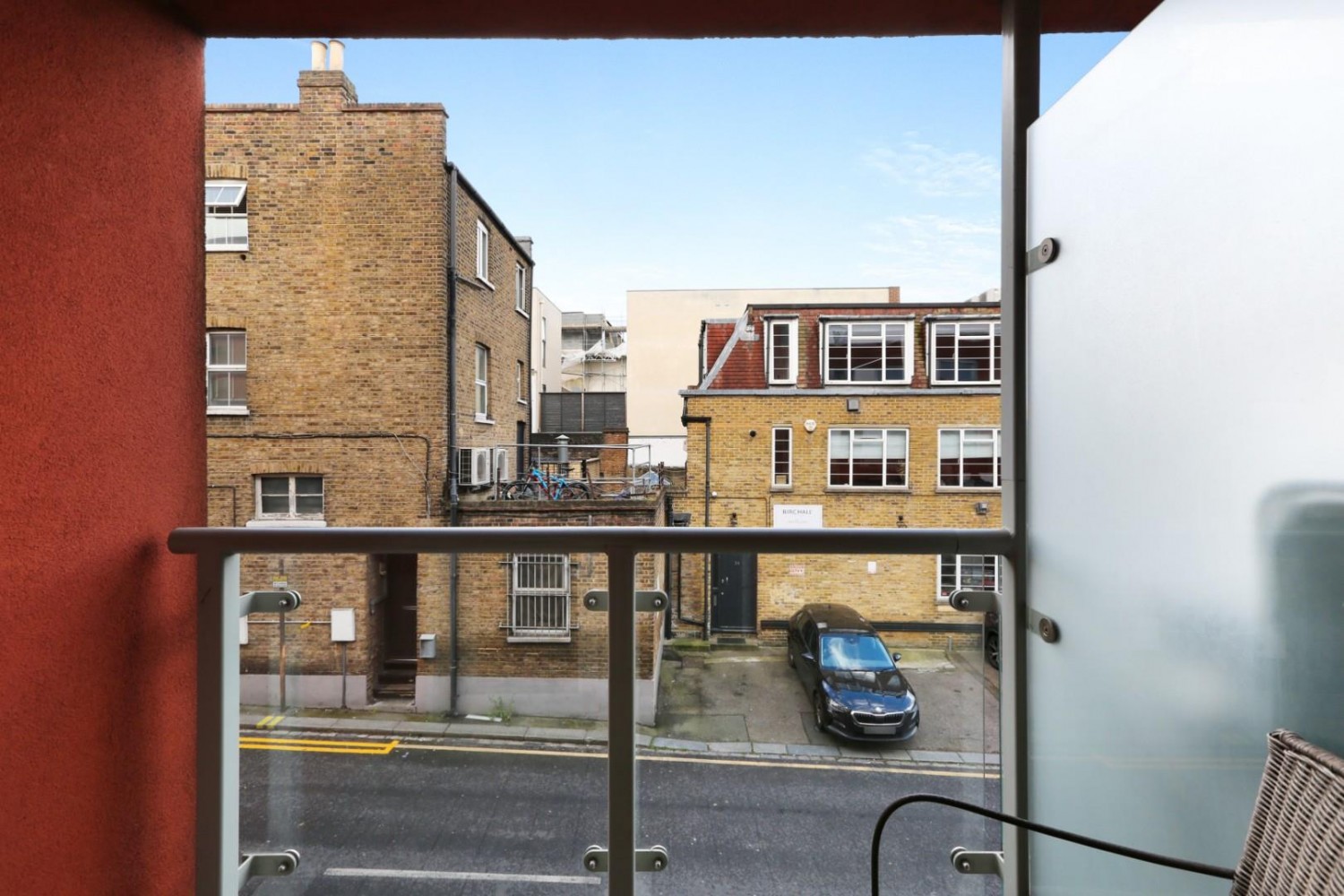 2 bedroom Flat to let in Willow Way, London