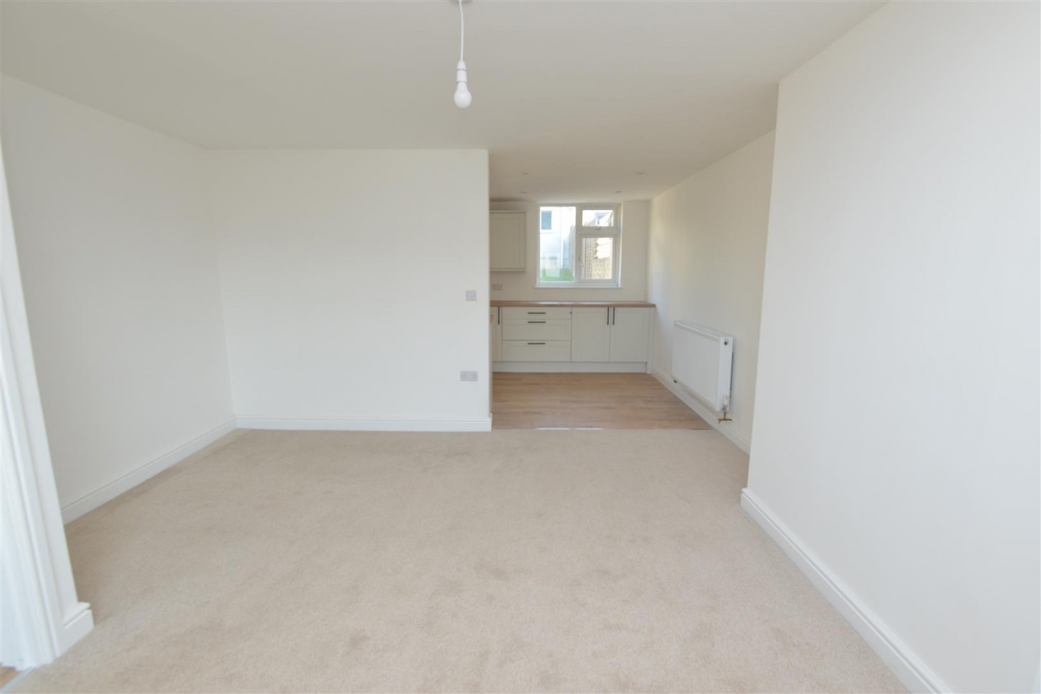 3 bedroom House for sale in Cotswold View, Kingswood, Bristol BS15 1TX