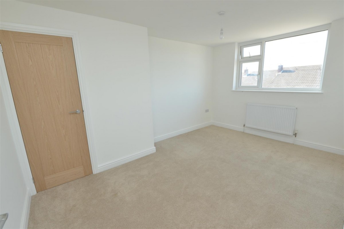 Cotswold View, Kingswood, Bristol BS15 1TX