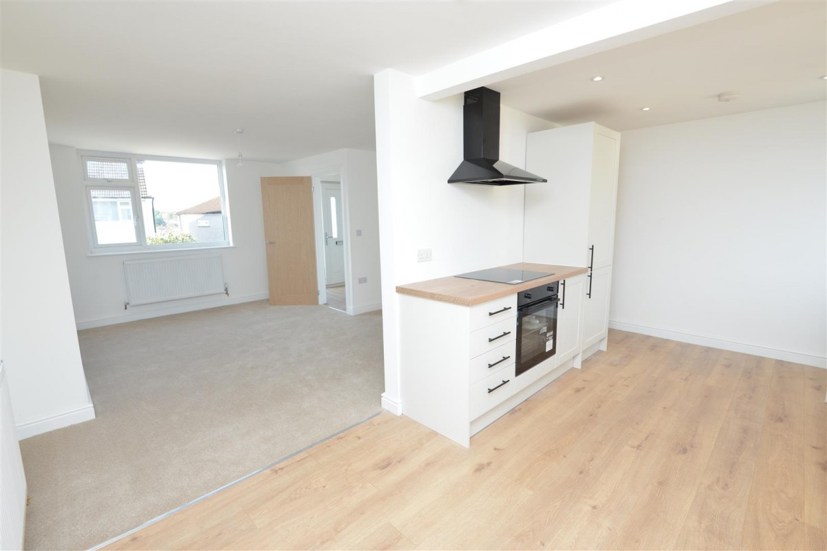Cotswold View, Kingswood, Bristol BS15 1TX