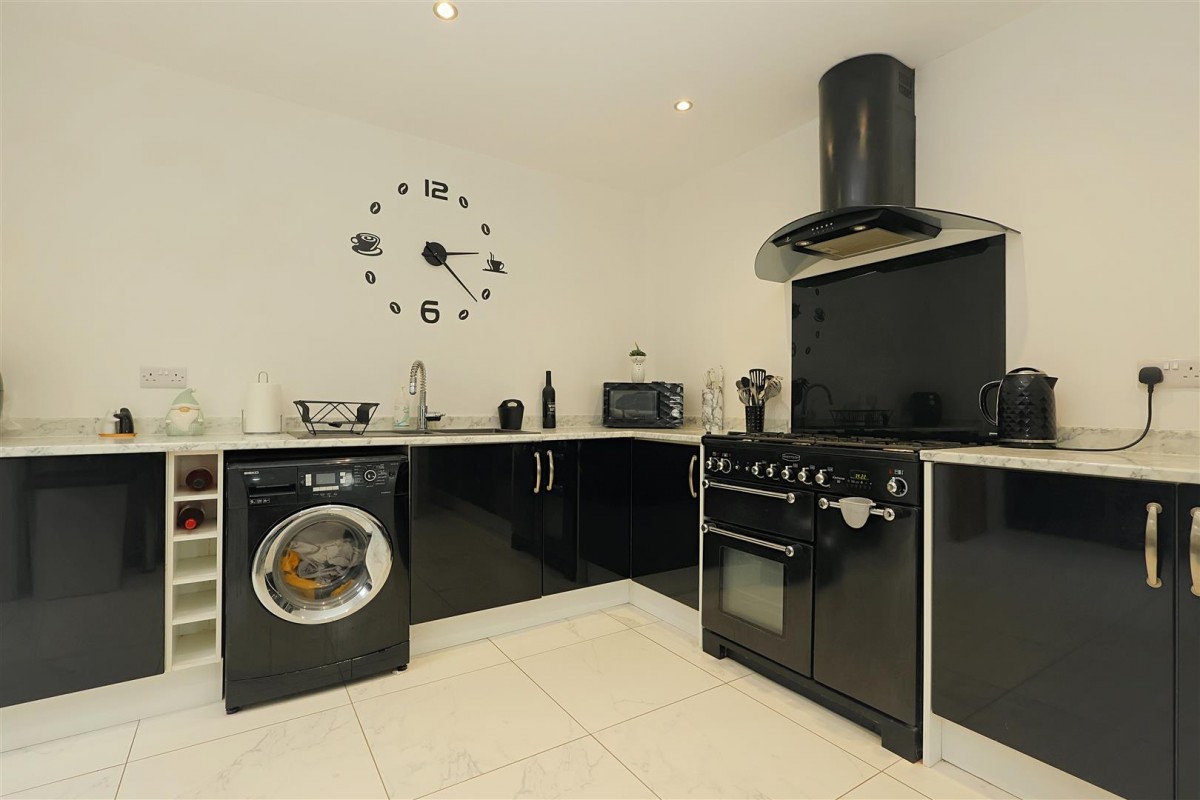Summerfield Road, Bramley