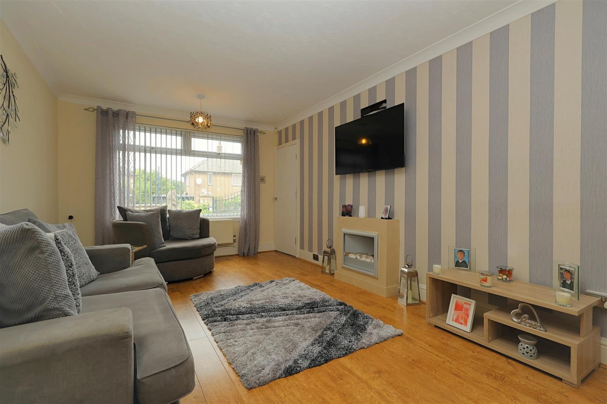 Summerfield Road, Bramley