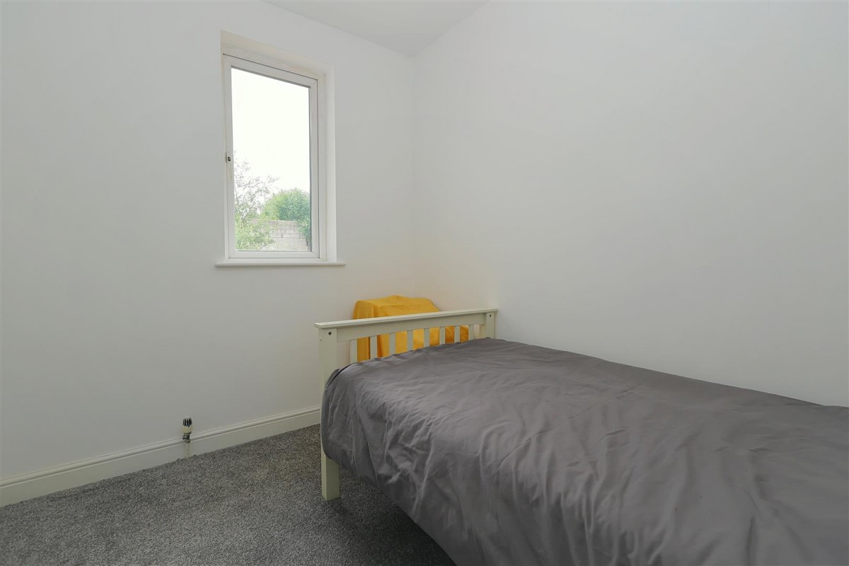 Summerfield Road, Bramley