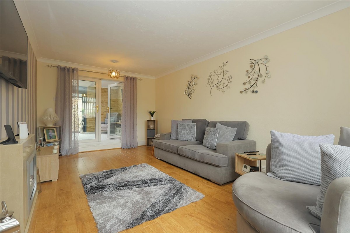 Summerfield Road, Bramley