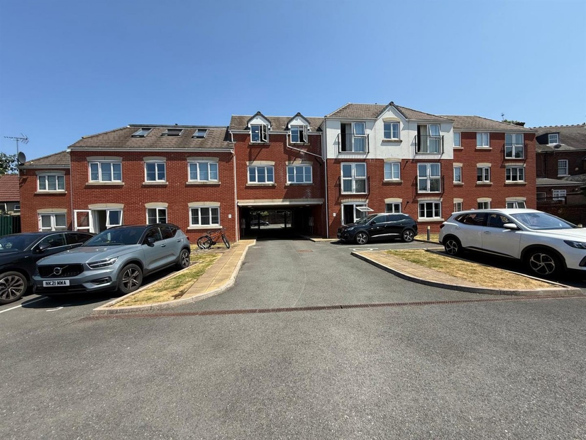 Terreno Court, High Street, Amblecote, Stourbridge, DY8 4FD