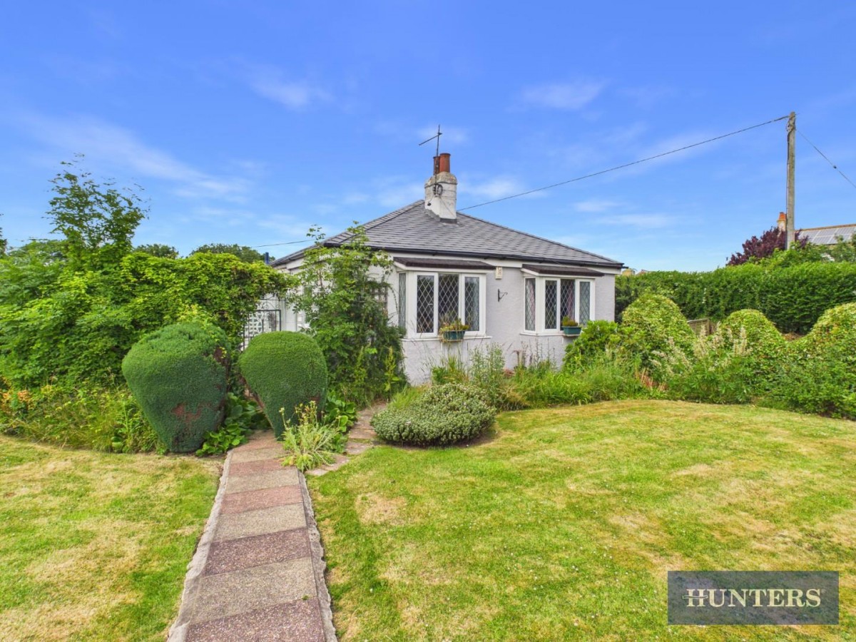 Royal Oak Bungalows, Filey