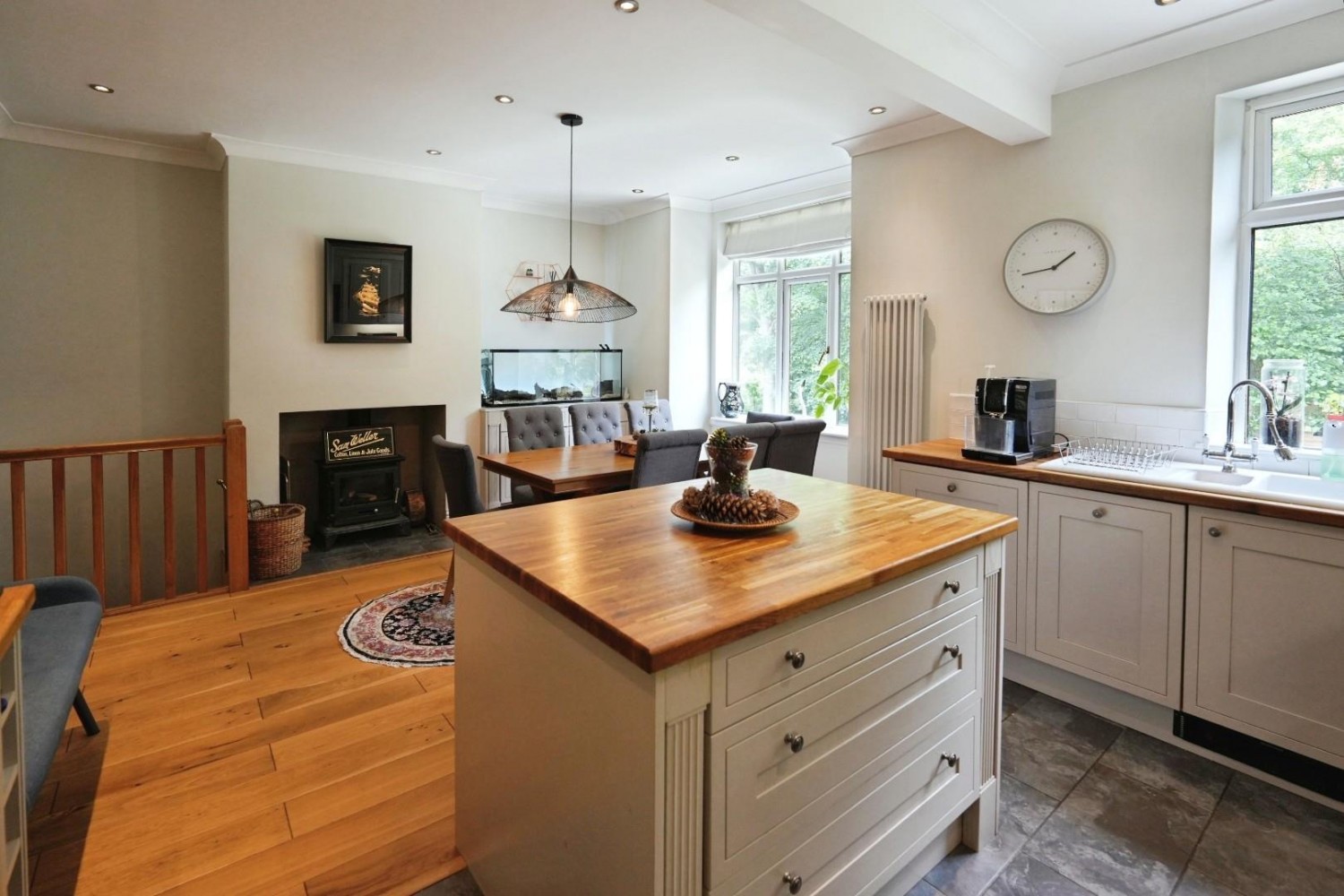 5 bedroom House for sale in Chretien Road, Manchester