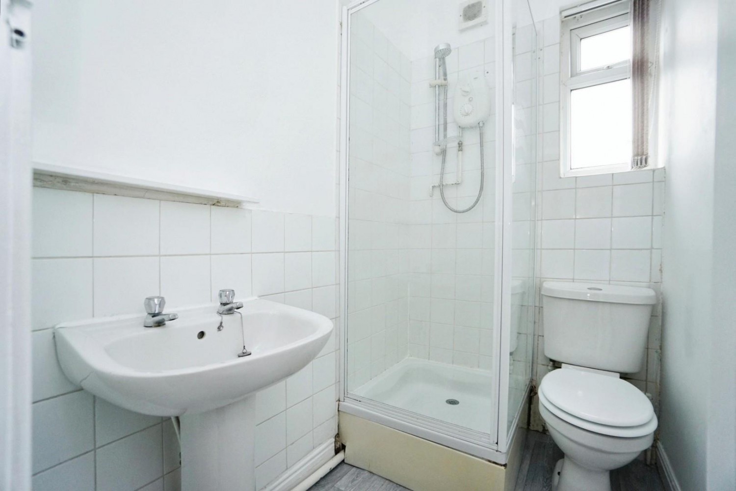 2 bedroom House to let in Barber Place, Crookesmoor, Sheffield, S10 1EG