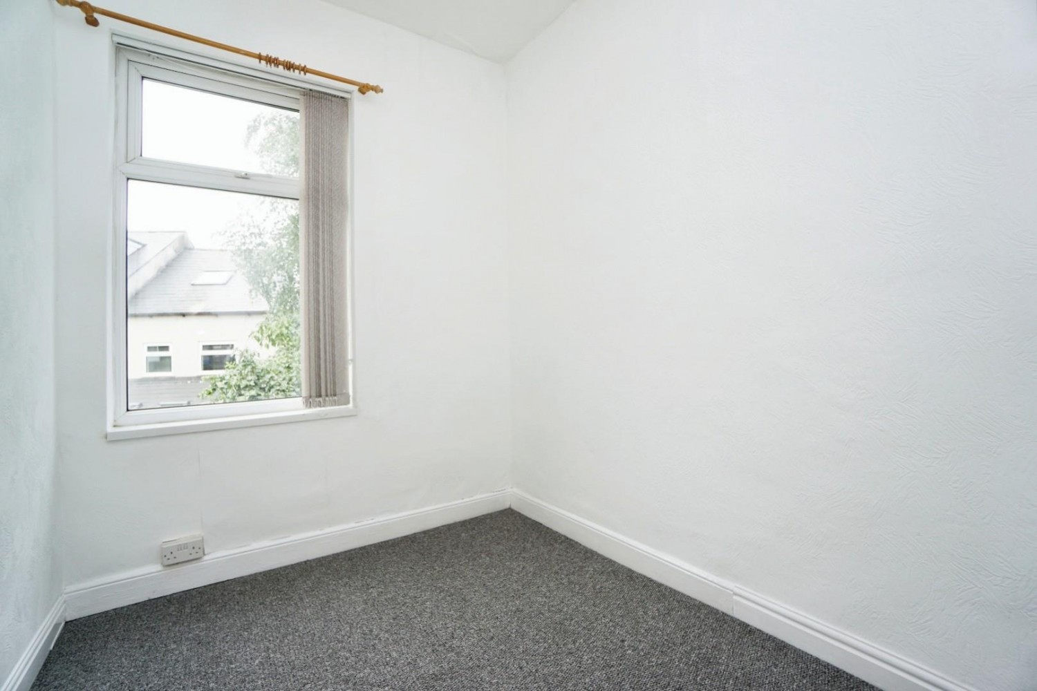 2 bedroom House to let in Barber Place, Crookesmoor, Sheffield, S10 1EG