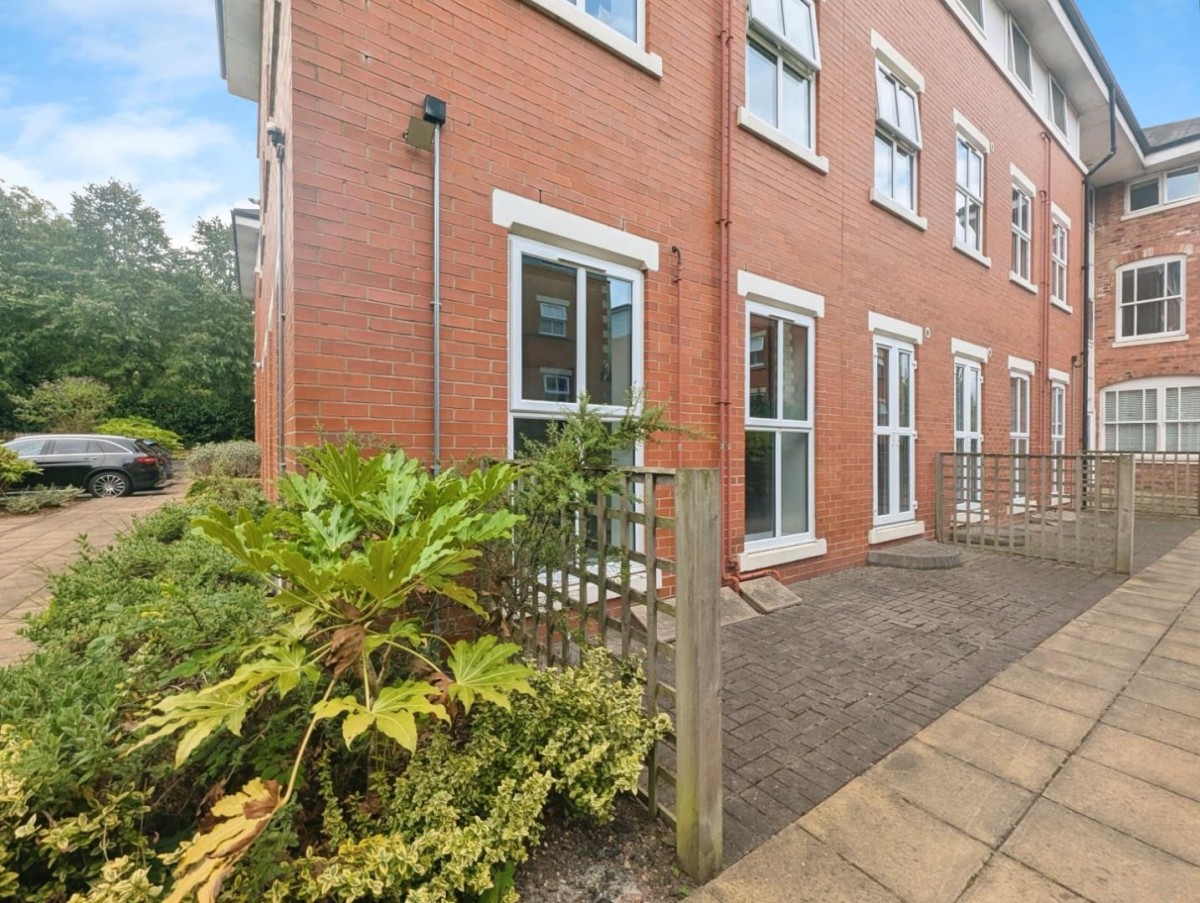 Rocksborough House, Warwick Road B92 7GA