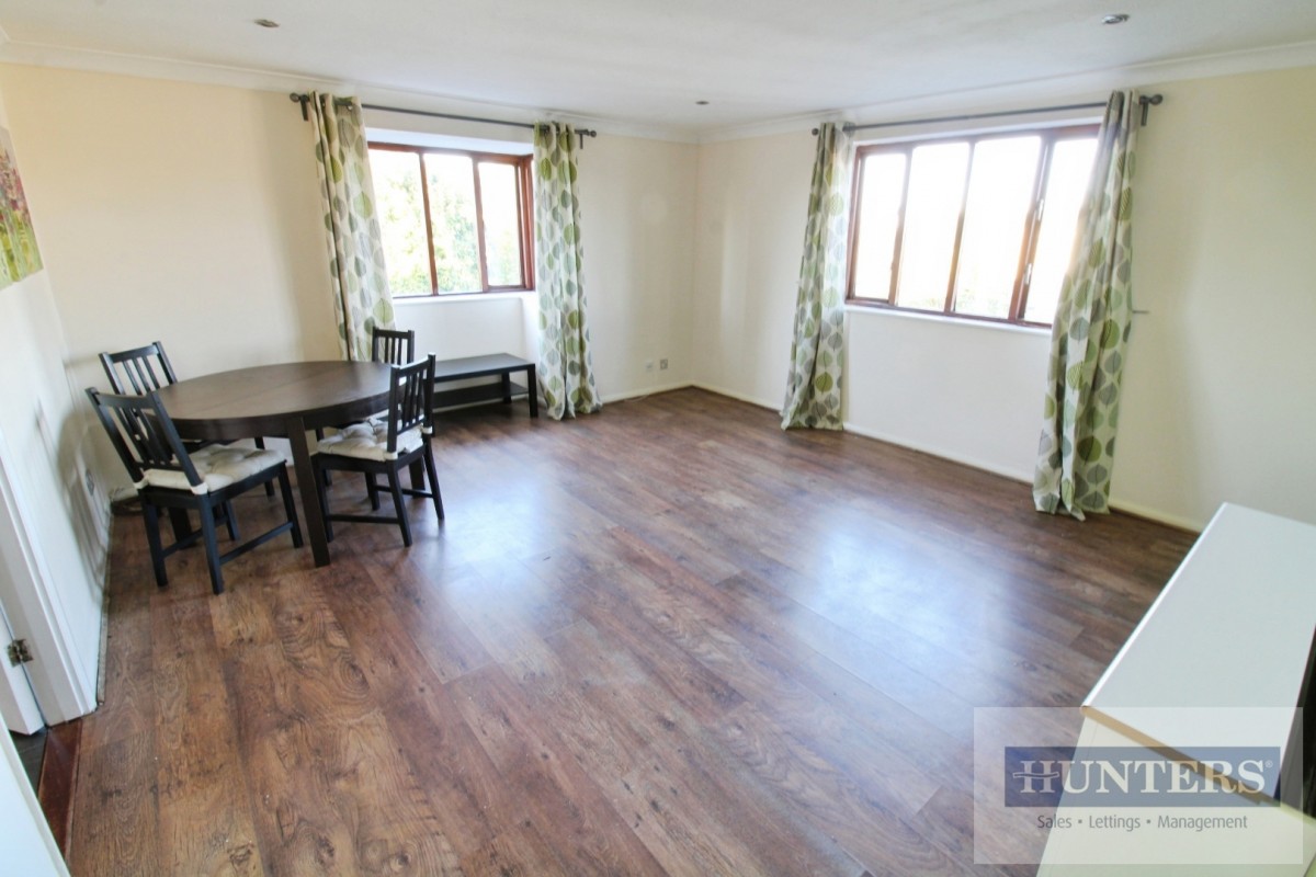 Chalkestone Close, Welling, Kent, DA16 3DJ
